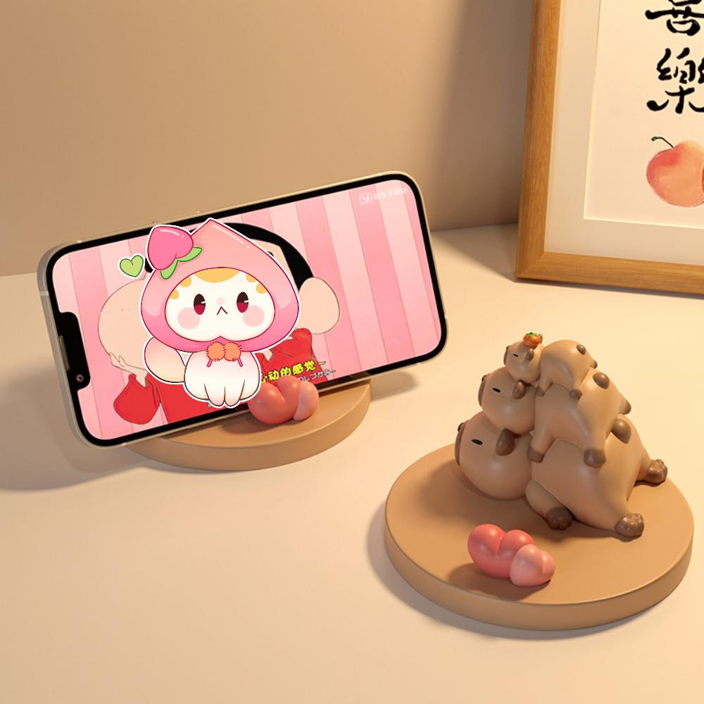 Sculpture Statue Capybara Mobile Phone Holder Cartoon Support Shelf Phone Pad Tablet Laptop
Sculpture Statue Capybara Mobile Phone Holder Cartoon Support Shelf Phone Pad Tablet Laptop