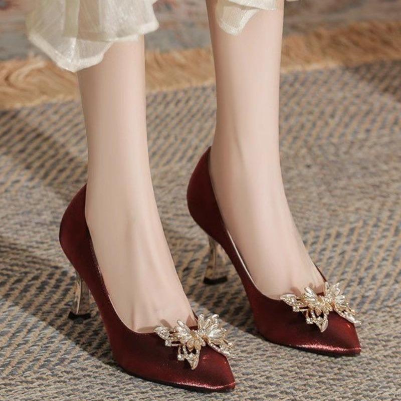 Модная женская обувь Туфли на высоком каблуке Каблуки-бабочки Туфли-лодочки Свадебная обувь для женщин Невеста 2025 Каблуки-рюмочки Женская обувь Zapatos De Mujer 35
Модная женская обувь Туфли на высоком каблуке Каблуки-бабочки Туфли-лодочки Свадебная обувь для женщин Невеста 2025 Каблуки-рюмочки Женская обувь Zapatos De Mujer 35