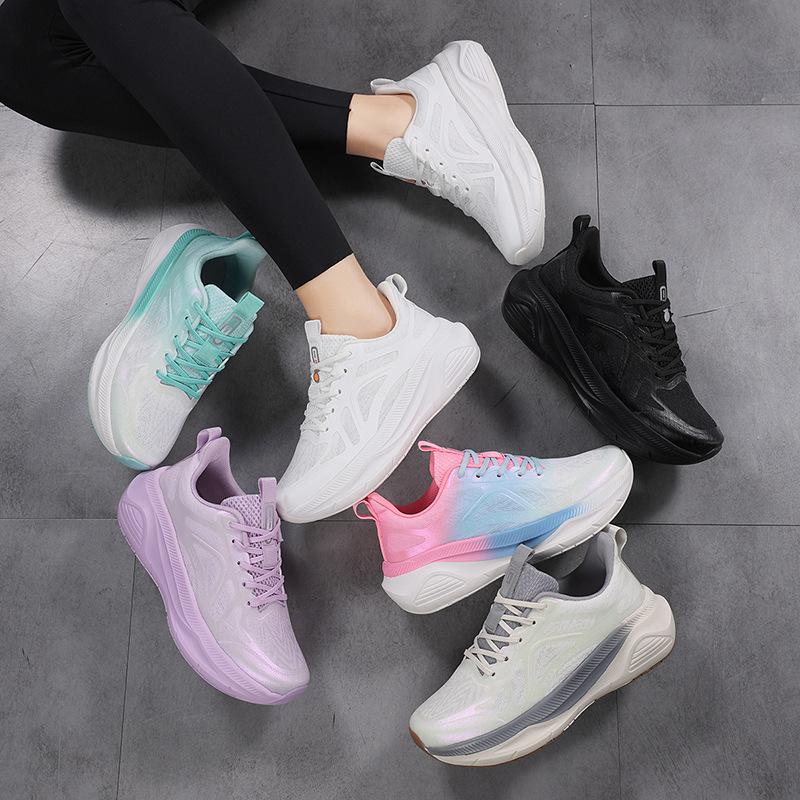 Versatile casual shoes men and women couple shoes light cushioning rebound comfortable fashion sports shoes breathable mesh running shoes 44
Versatile casual shoes men and women couple shoes light cushioning rebound comfortable fashion sports shoes breathable mesh running shoes 44