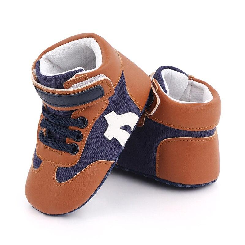 Осенние противоскользящие туфли в стиле пэчворк для маленьких мальчиков и девочек, кроссовки для малышей, первые ходунки на мягкой подошве 11
Осенние противоскользящие туфли в стиле пэчворк для маленьких мальчиков и девочек, кроссовки для малышей, первые ходунки на мягкой подошве 11