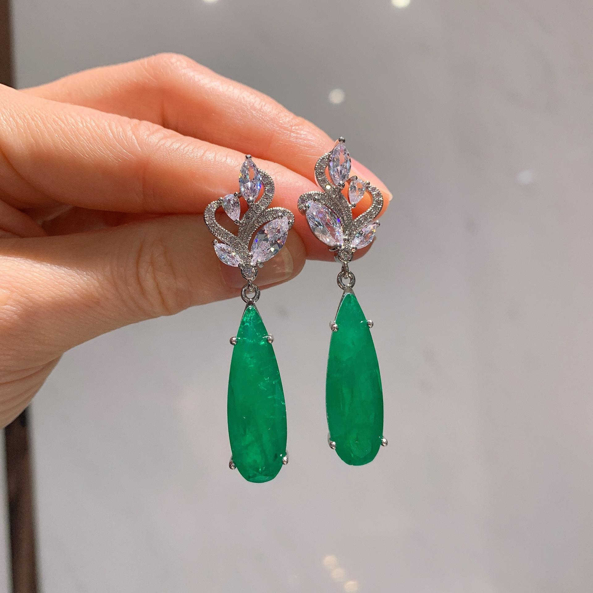 Серьги S Silver Needle Diamond Droplet Paraiba Персонализированные Универсальные Изумрудные Серьги Преувеличенные Серьги
Серьги S Silver Needle Diamond Droplet Paraiba Персонализированные Универсальные Изумрудные Серьги Преувеличенные Серьги