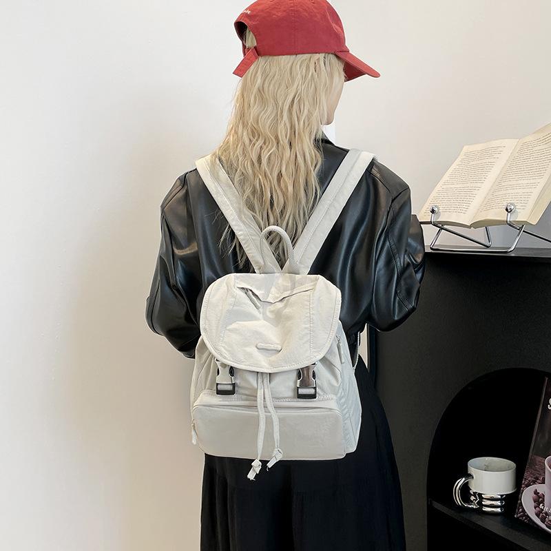 New Women s Casual Backpack Outdoor Design Sense Backpack Sports School Bag лаванды фиолетового
New Women s Casual Backpack Outdoor Design Sense Backpack Sports School Bag лаванды фиолетового