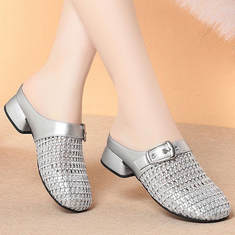 Summer Openwork Closed-toe Slippers, Round Toe, Chunky Heel, Fashionable and Versatile Half-slippers, Soft Sole, Soft Upper 40 срібний
Summer Openwork Closed-toe Slippers, Round Toe, Chunky Heel, Fashionable and Versatile Half-slippers, Soft Sole, Soft Upper 40 срібний