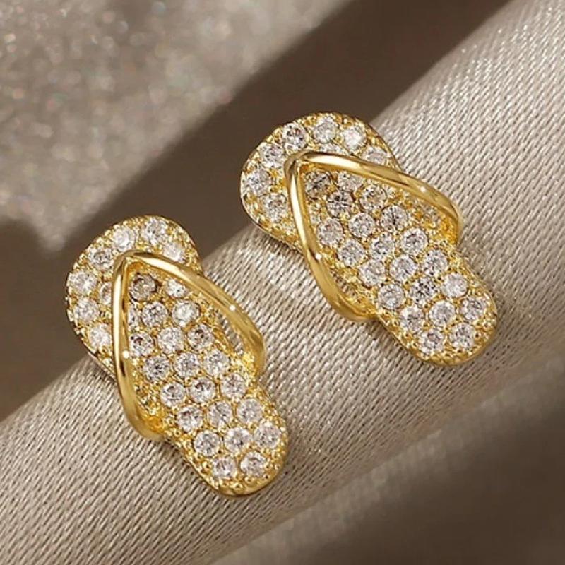 Huitan Trendy Fancy Slipper Shaped Stud Earrings with Bright Cubic Zirconia for Women Party Holiday Funny Unique Style Zircon
Huitan Trendy Fancy Slipper Shaped Stud Earrings with Bright Cubic Zirconia for Women Party Holiday Funny Unique Style Zircon