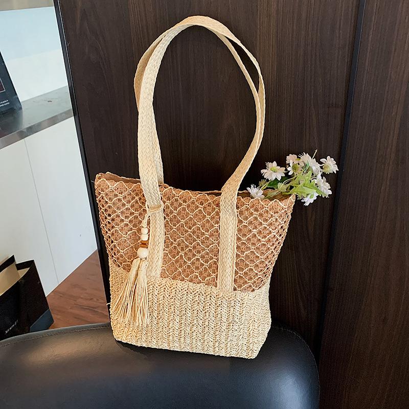 Новая модная соломенная сумка с открытыми плечами, универсальная сумка ручной работы, повседневная женская сумка, пляжная сумка бежевый
Новая модная соломенная сумка с открытыми плечами, универсальная сумка ручной работы, повседневная женская сумка, пляжная сумка бежевый