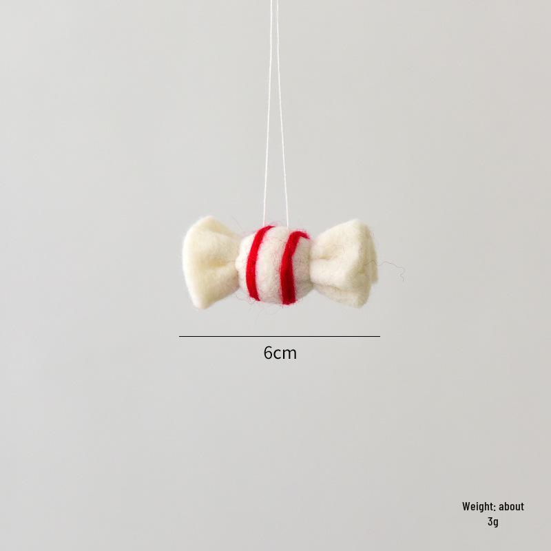 Christmas Festival Snowflake Pendant: Felt Gingerbread Cartoon Ornament
Christmas Festival Snowflake Pendant: Felt Gingerbread Cartoon Ornament