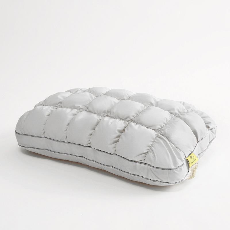 High Elasticity Pineapple Bread Pillow Moisture Absorbing and Breathable Pillows Neck Protection and Sleep Aid Home Decoration Pillow Core Bedding 48*74cm 1pcs
High Elasticity Pineapple Bread Pillow Moisture Absorbing and Breathable Pillows Neck Protection and Sleep Aid Home Decoration Pillow Core Bedding 48*74cm 1pcs