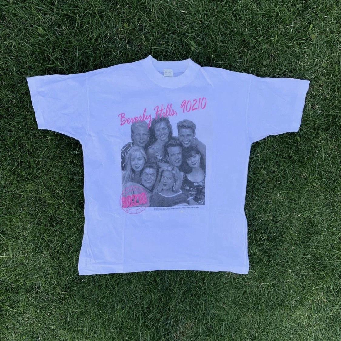 Vintage 1993 Beverly Hills 90210 Serial T-Shirt Friends 4XL
Vintage 1993 Beverly Hills 90210 Serial T-Shirt Friends 4XL