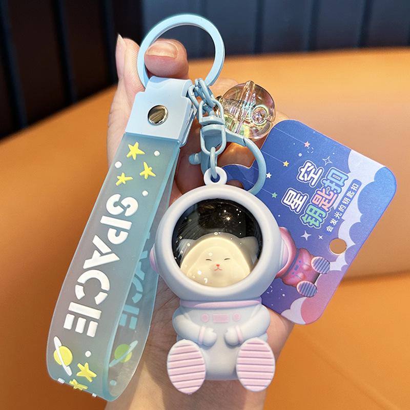 Luminous Starry Sky Cute Pet Keychain Cute Piggy Astronaut Car Key Chain Female Exquisite Cartoon Bag Pendant
Luminous Starry Sky Cute Pet Keychain Cute Piggy Astronaut Car Key Chain Female Exquisite Cartoon Bag Pendant