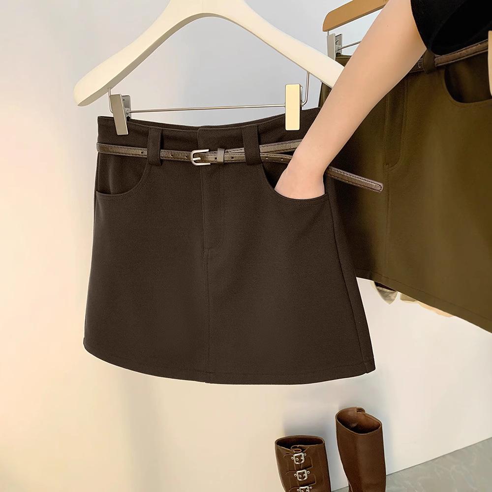 Khaki Wool A-line High Waist Slimming Short Skirt for Women - 2024 Autumn/Winter Versatile Bodycon. L
Khaki Wool A-line High Waist Slimming Short Skirt for Women - 2024 Autumn/Winter Versatile Bodycon. L