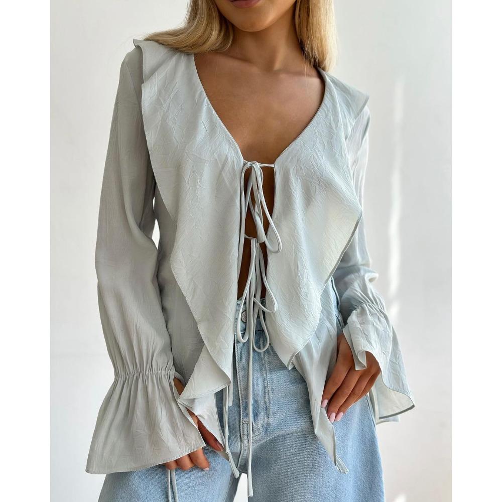 European and American ins French lazy lace-up cardigan top autumn, women s romantic petal sleeve short shirt S зелёный
European and American ins French lazy lace-up cardigan top autumn, women s romantic petal sleeve short shirt S зелёный