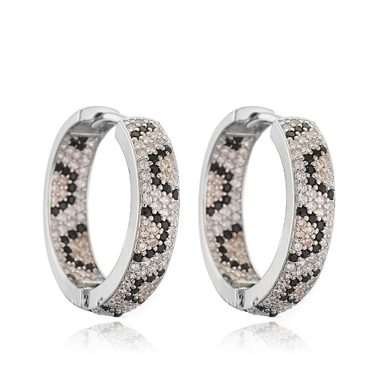 HECHENG, Hip hop Style Exaggerated Leopard Print Snake Print Earrings Luxurious And Exquisite Women s Neutral Zircon Earrings Other
HECHENG, Hip hop Style Exaggerated Leopard Print Snake Print Earrings Luxurious And Exquisite Women s Neutral Zircon Earrings Other