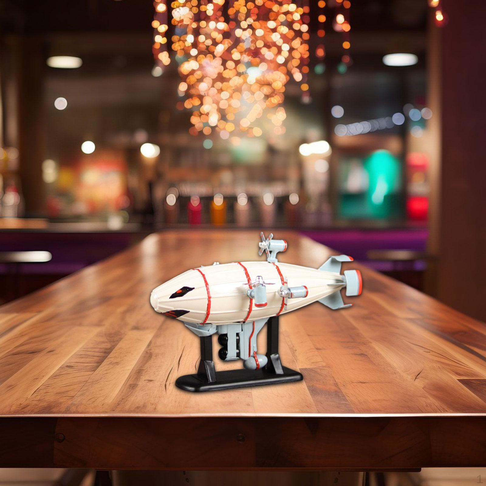 Модель дирижабля, статуэтка-орнамент, литая под давлением, для книжной полки в спальне
Модель дирижабля, статуэтка-орнамент, литая под давлением, для книжной полки в спальне