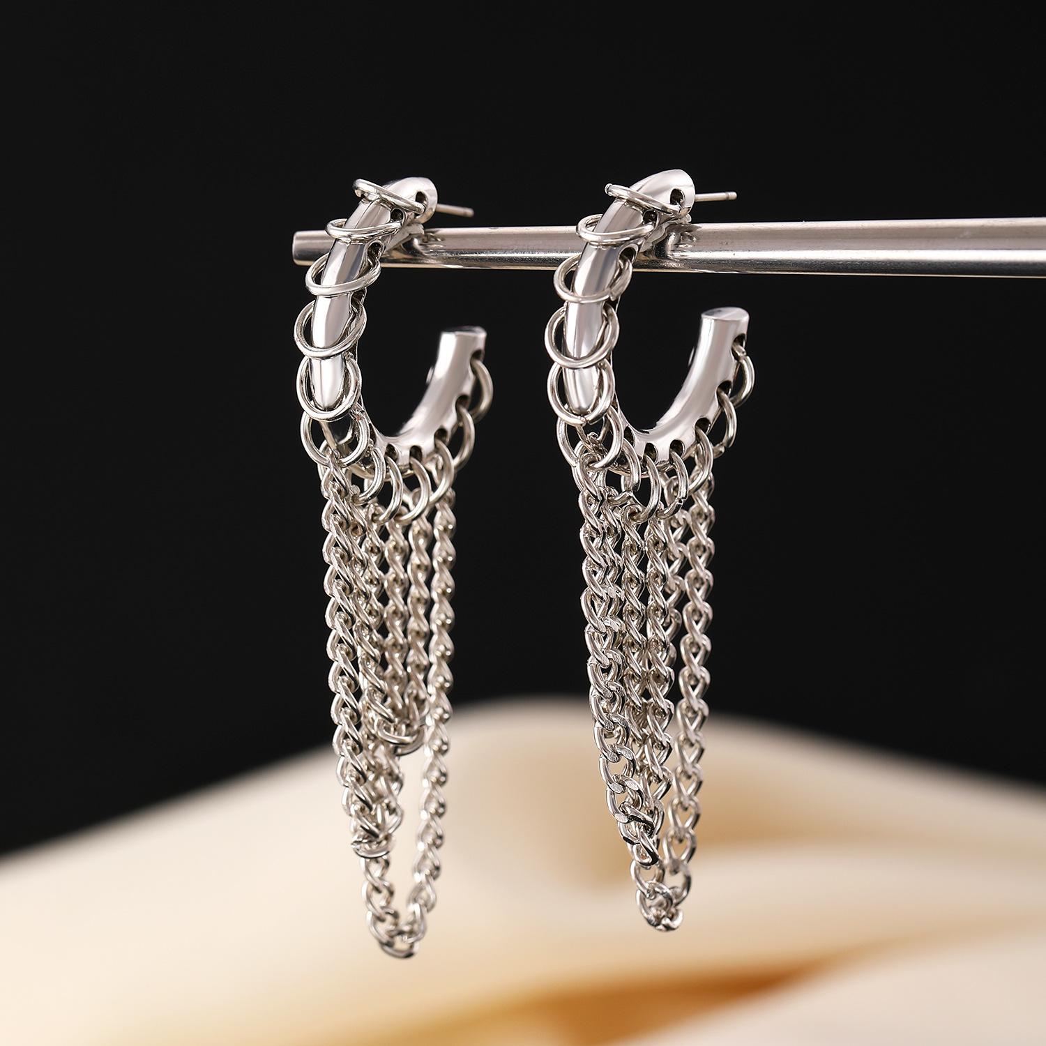 Women s Personality Exaggerated Long Earrings C Shape Chain Tassel Hanging Asymmetrical Piercing Earrings Y2K Hiphop Zircon
Women s Personality Exaggerated Long Earrings C Shape Chain Tassel Hanging Asymmetrical Piercing Earrings Y2K Hiphop Zircon