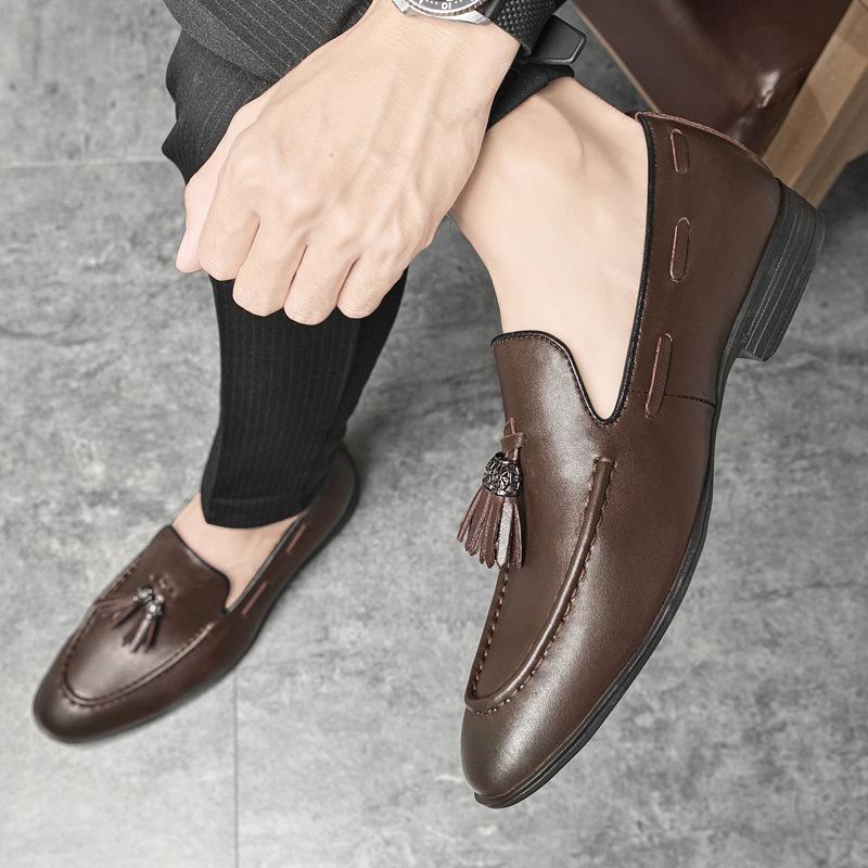 Мужская обувь 2025 лето новая ленивая на одной педали мужская в британском стиле дизайн личности высококлассная легкая роскошь деловые кожаные туфли 50 коричневый
Мужская обувь 2025 лето новая ленивая на одной педали мужская в британском стиле дизайн личности высококлассная легкая роскошь деловые кожаные туфли 50 коричневый