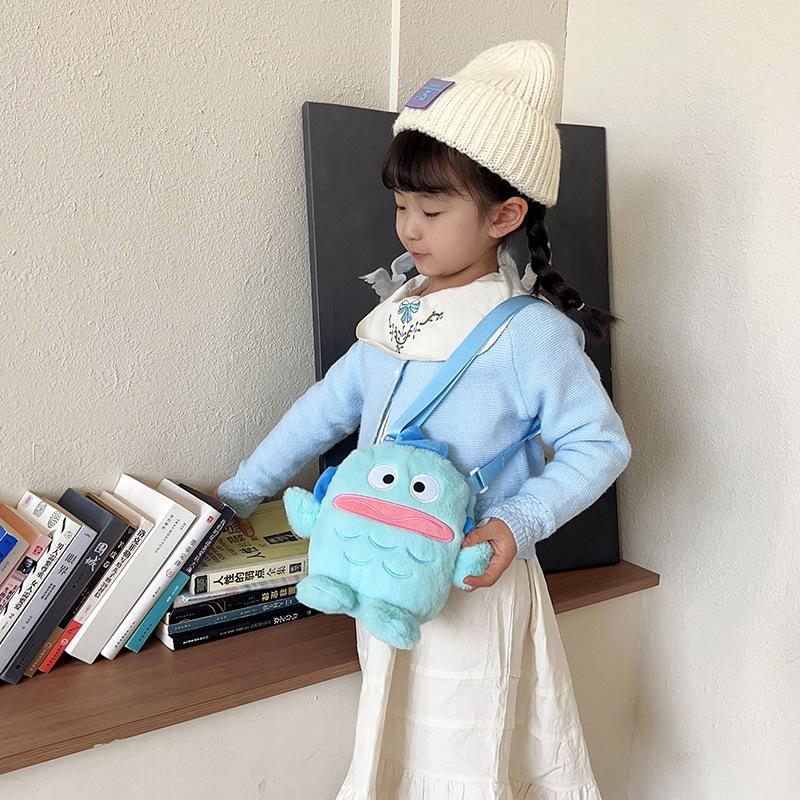 Autumn and winter new cute blue clown fish plush bag doll small bag soft girl children s shoulder messenger bag синий
Autumn and winter new cute blue clown fish plush bag doll small bag soft girl children s shoulder messenger bag синий