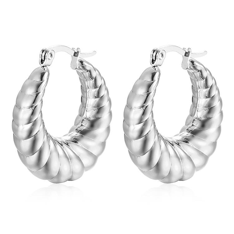 Premium design sense niche croissant bag shape unique style rap trendy man tide essential stainless steel earrings 18K
Premium design sense niche croissant bag shape unique style rap trendy man tide essential stainless steel earrings 18K