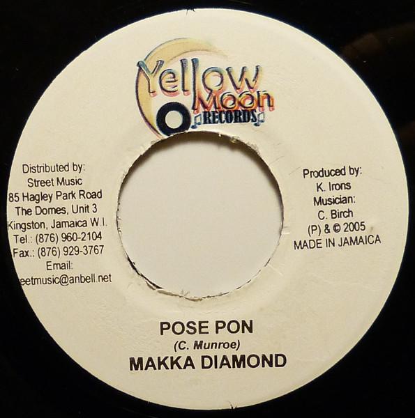 7inch Record MACKA DIAMOND / G MONEY - Pose Pon / Change Mi NONE Yellow Moon Rec 2005 Jamaica Reggae, Ska & Dub Used
7inch Record MACKA DIAMOND / G MONEY - Pose Pon / Change Mi NONE Yellow Moon Rec 2005 Jamaica Reggae, Ska & Dub Used