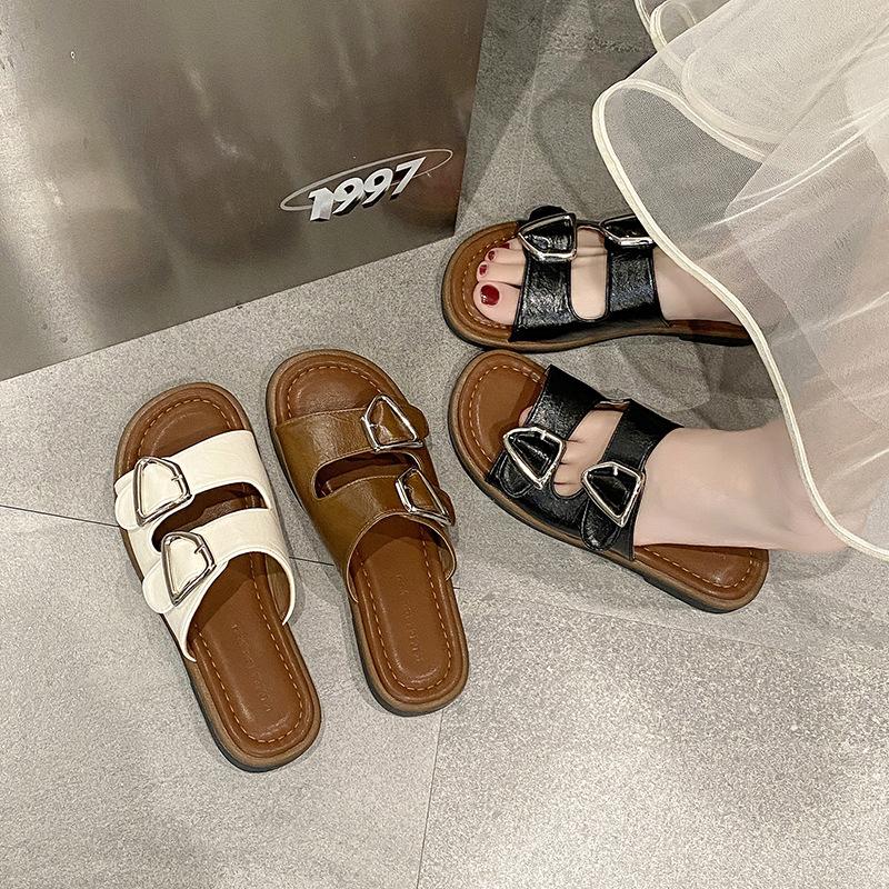 Beach cool slippers women s 2025 summer new one-pedal lazy versatile outer wear belt buckle flat bottom one-word drag 40 коричневий
Beach cool slippers women s 2025 summer new one-pedal lazy versatile outer wear belt buckle flat bottom one-word drag 40 коричневий