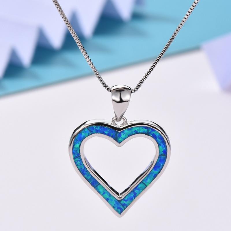 Blue Opal Pendant Tide Creative Sweater Chain Collarbone Chain Necklace
Blue Opal Pendant Tide Creative Sweater Chain Collarbone Chain Necklace