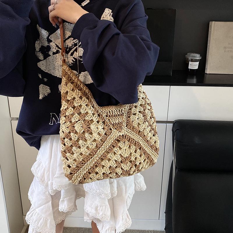 Summer beach straw bag women s 2025 new versatile shoulder bag messenger bag woven tote bag
Summer beach straw bag women s 2025 new versatile shoulder bag messenger bag woven tote bag