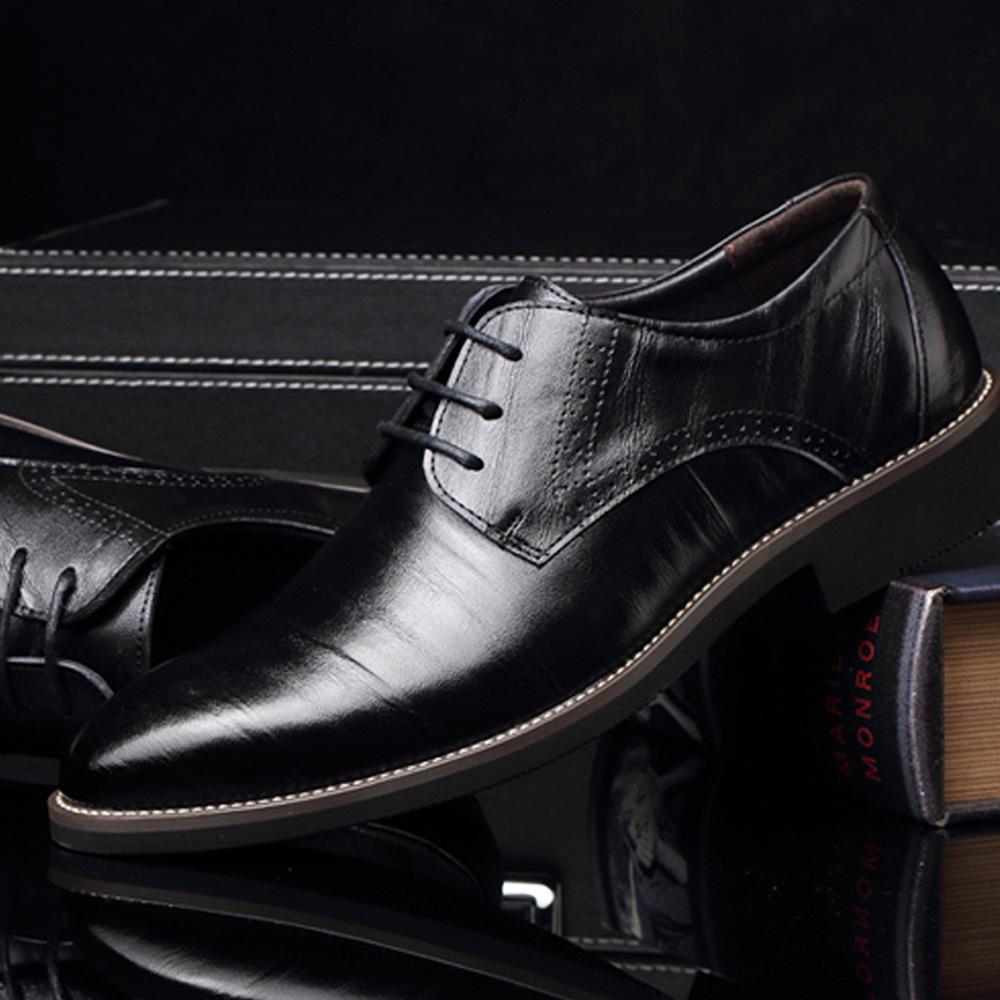 Extra Large Genuine Leather Men s Pointed Toe Shoes for Weddings, Office, and Business - Black 43 чорний
Extra Large Genuine Leather Men s Pointed Toe Shoes for Weddings, Office, and Business - Black 43 чорний