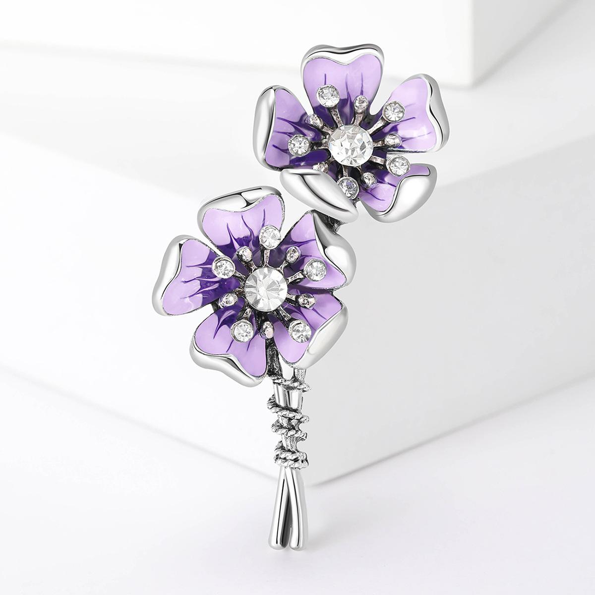 Свежая и сладкая масляная цветочная брошь, модные универсальные аксессуары для одежды, элегантный темпераментный корсаж
Свежая и сладкая масляная цветочная брошь, модные универсальные аксессуары для одежды, элегантный темпераментный корсаж