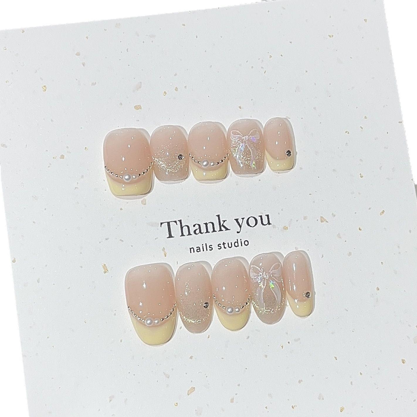 Кремово-желтый повседневный короткий мягкий и милый молочно-желтый французский смайлик кошачий глаз жемчужная цепочка броня L
Кремово-желтый повседневный короткий мягкий и милый молочно-желтый французский смайлик кошачий глаз жемчужная цепочка броня L