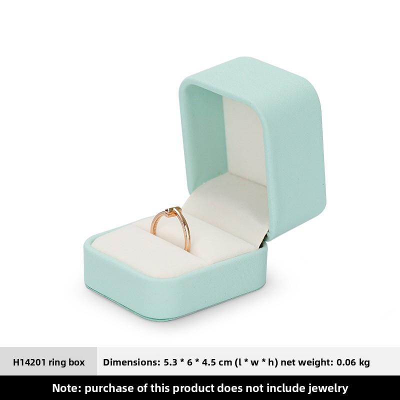 Luxury Exquisite PU Leather Proposal Ring Box, Wedding Diamond Ring & Jewelry Gift Storage Box .
Luxury Exquisite PU Leather Proposal Ring Box, Wedding Diamond Ring & Jewelry Gift Storage Box .