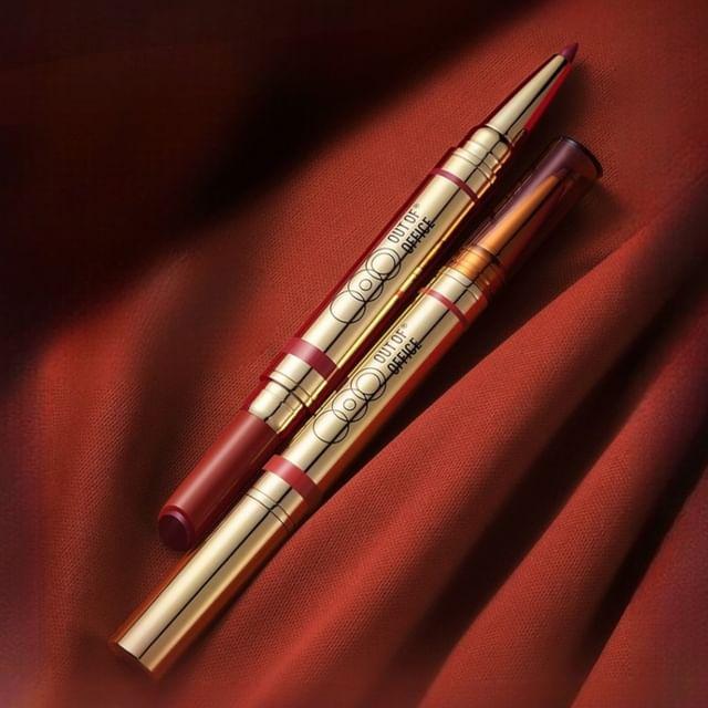 OUT-OF-OFFICE - 2 In 1 Glossy Lip Balm & Lipliner - 6 Colors 06# Hazelnut Brown (1.3g + 300mg)
OUT-OF-OFFICE - 2 In 1 Glossy Lip Balm & Lipliner - 6 Colors 06# Hazelnut Brown (1.3g + 300mg)