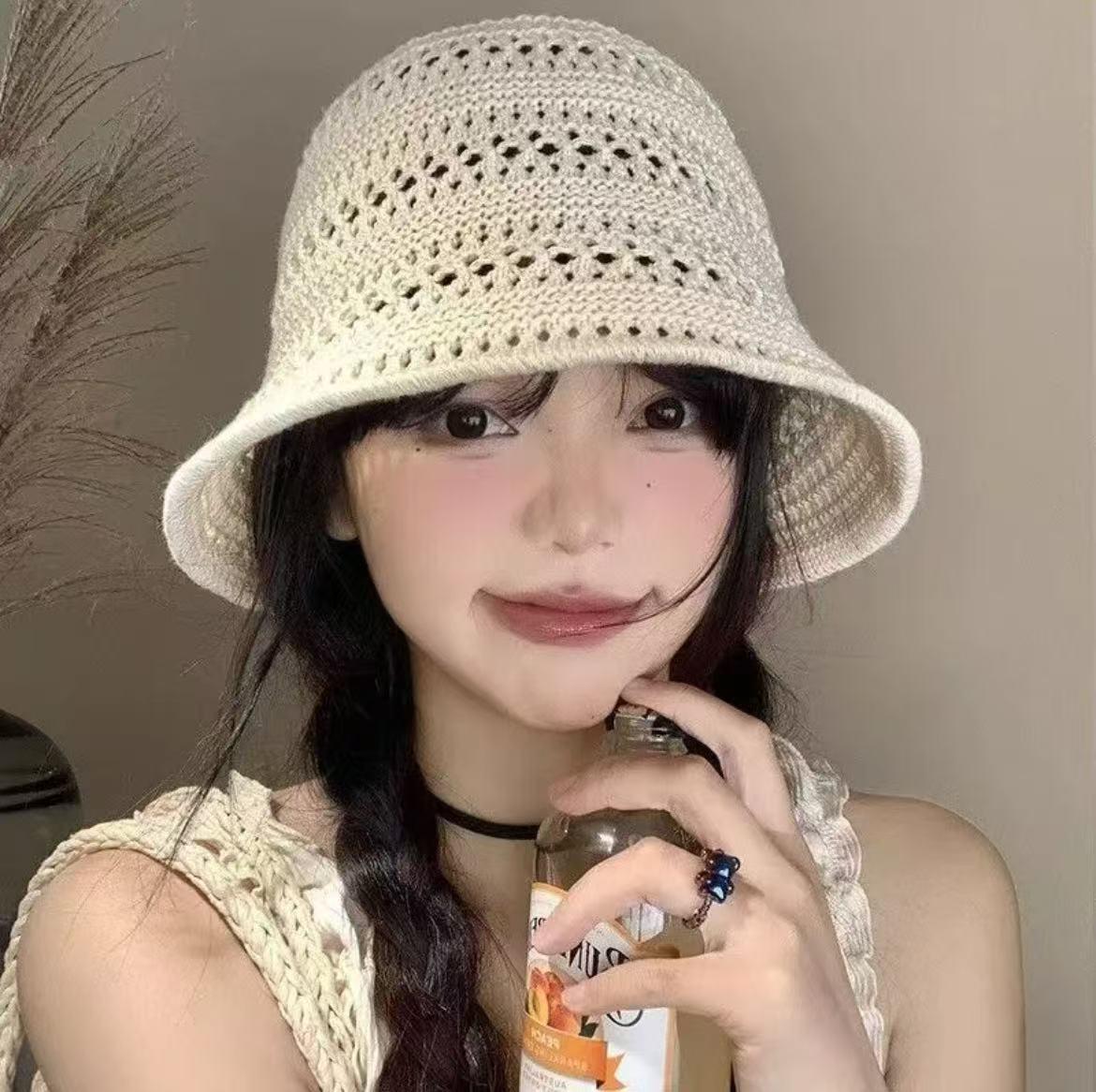 Women s 2025 Japanese-Style Sun Protection Fisherman Bucket Hat - Breathable, Knitted Design for a Slimmer Look One Size
Women s 2025 Japanese-Style Sun Protection Fisherman Bucket Hat - Breathable, Knitted Design for a Slimmer Look One Size