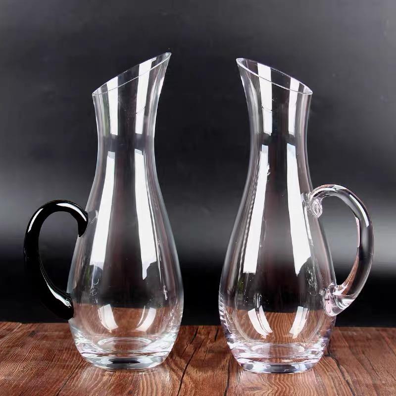1000ml Red Wine Decanter Creative Red Wine Separator with Handle Lead-Free Crystal Glass Whiskey Vodka Flask Bar Tools
1000ml Red Wine Decanter Creative Red Wine Separator with Handle Lead-Free Crystal Glass Whiskey Vodka Flask Bar Tools