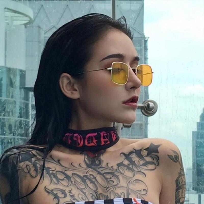 Square sunglasses for popular people, 3-color retro tint Yellow
Square sunglasses for popular people, 3-color retro tint Yellow