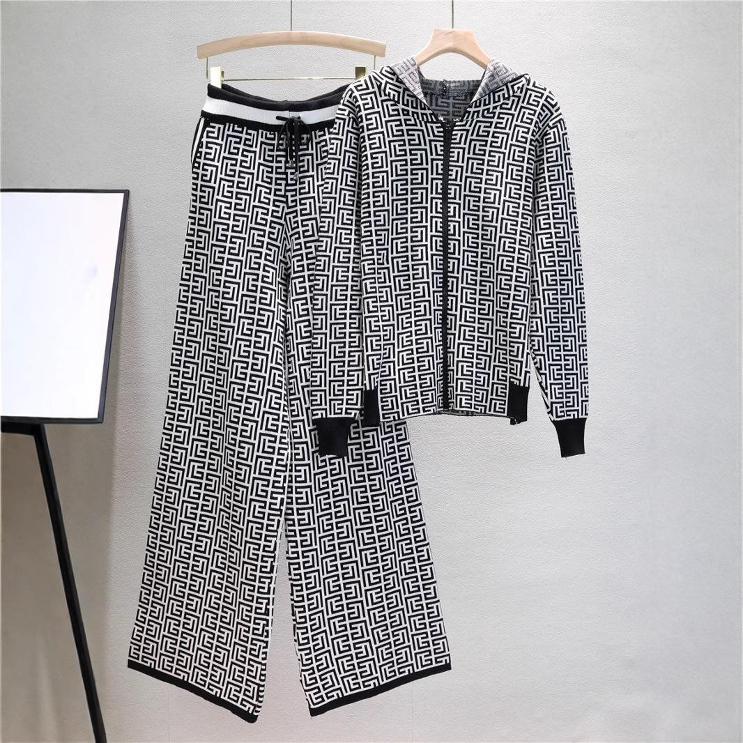 European & American Women s Hooded Jacket & Wide-Leg Pants Knit Two-Piece Set for Spring & Autumn One Size
European & American Women s Hooded Jacket & Wide-Leg Pants Knit Two-Piece Set for Spring & Autumn One Size