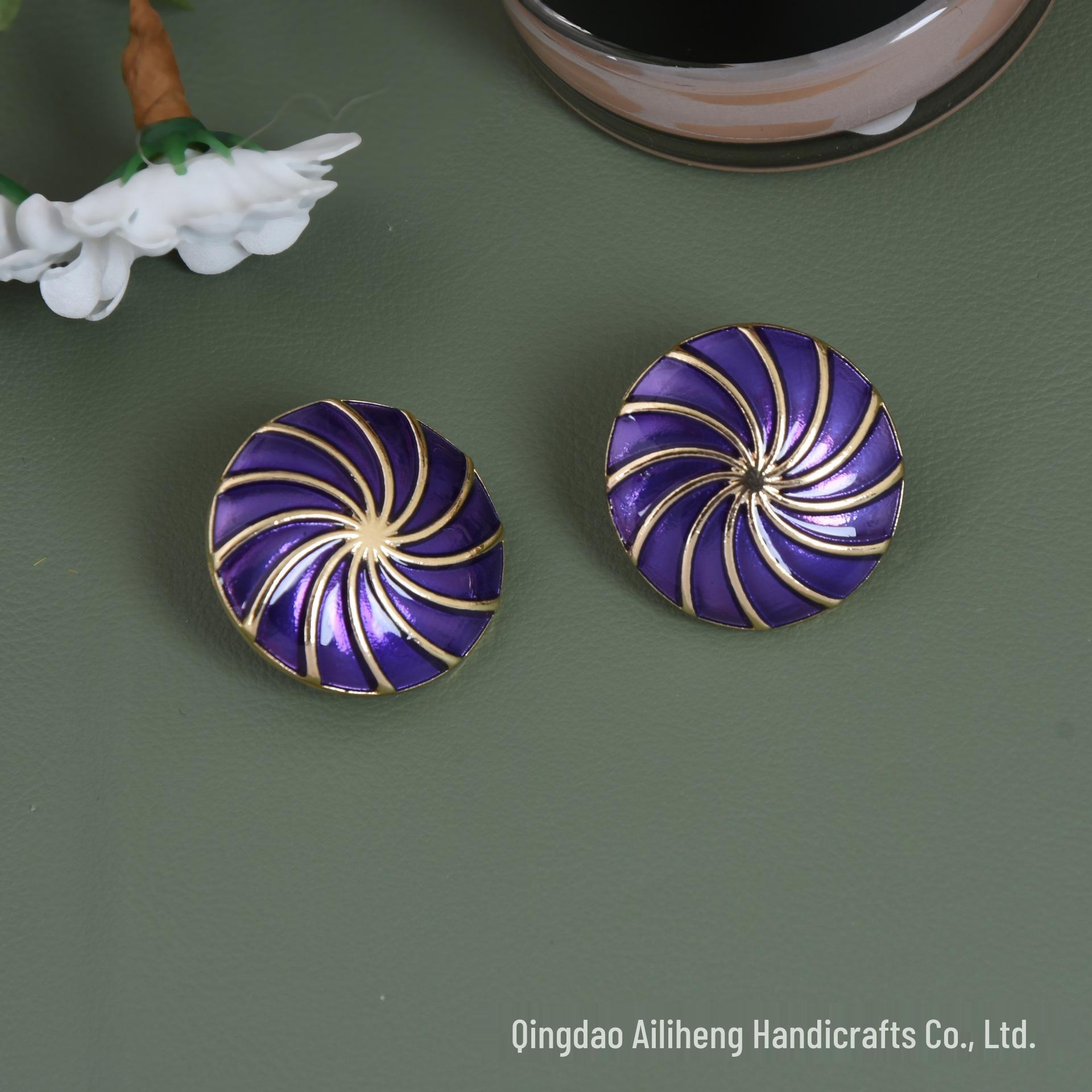 European & American Round Swirl Violet Enamel Stud Earrings with 925 Silver Needle - Trendy Fashion Accessories for Women 925 Silver фиолетовый
European & American Round Swirl Violet Enamel Stud Earrings with 925 Silver Needle - Trendy Fashion Accessories for Women 925 Silver фиолетовый