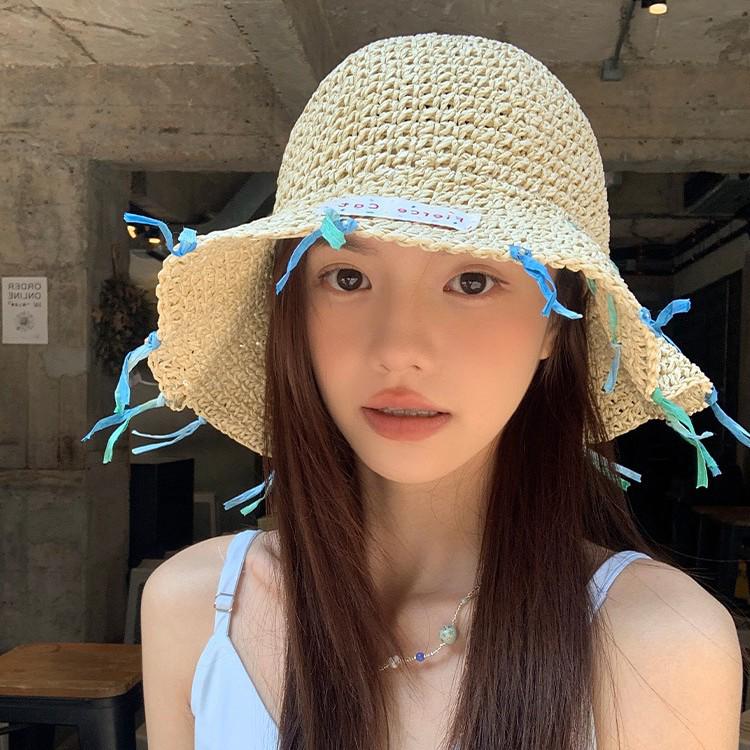 Korean-Style Straw Sun Hat for Spring & Summer: Sweet, Casual, Breathable, and UV Protective for Beach and Vacation M (56-58 cm)
Korean-Style Straw Sun Hat for Spring & Summer: Sweet, Casual, Breathable, and UV Protective for Beach and Vacation M (56-58 cm)