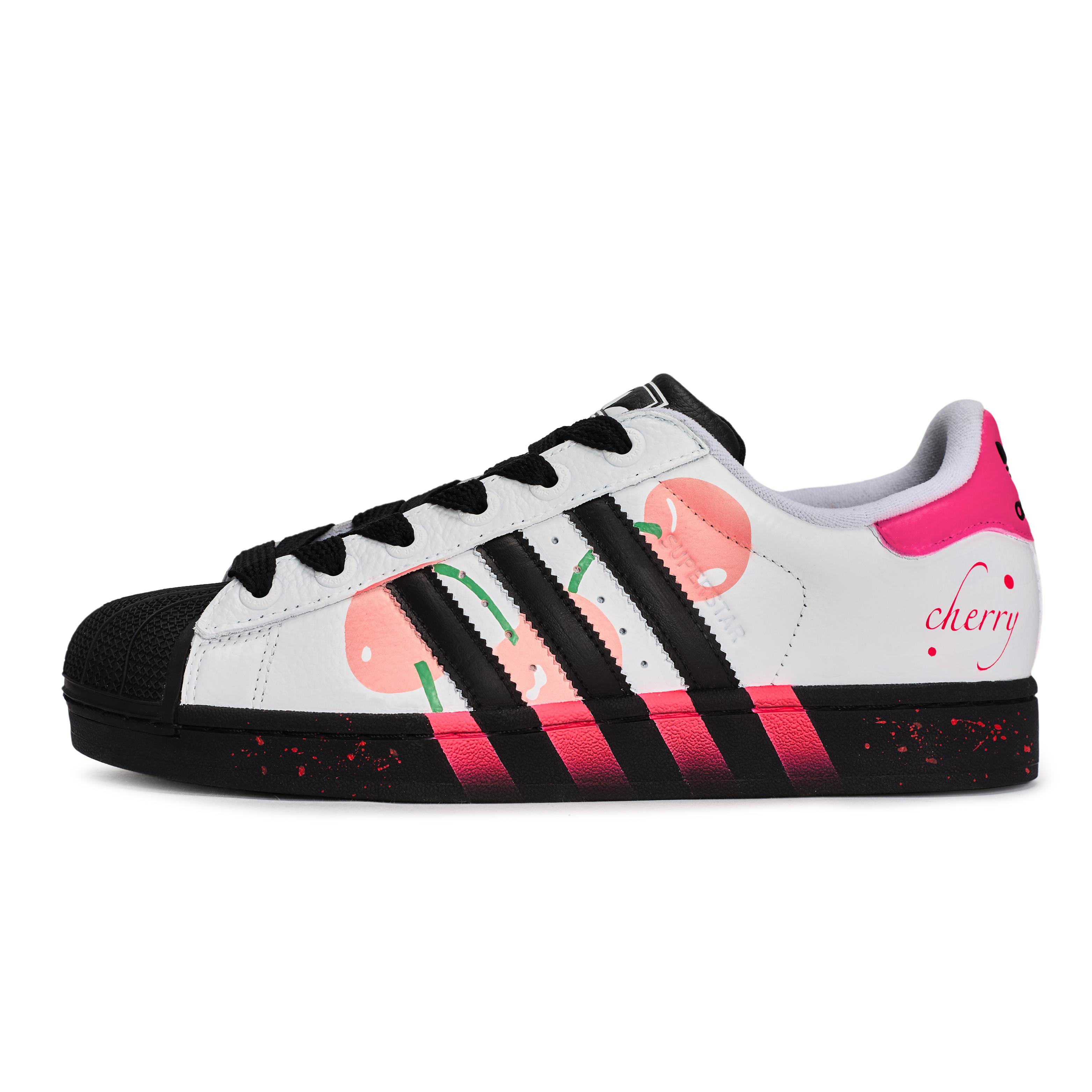 Adidas Originals Superstar 2 REGO Hot Dog, Cherry Pie Low top Skateboard Shoes Unisex Black White Pink JI0124(Team1189-) 44⅔
Adidas Originals Superstar 2 REGO Hot Dog, Cherry Pie Low top Skateboard Shoes Unisex Black White Pink JI0124(Team1189-) 44⅔