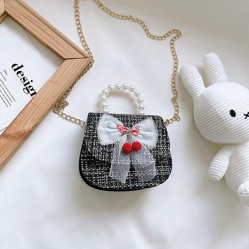 Stylish Winter New Girls Crossbody Bag Trendy Wool Pearl Handbag For Kids Black
Stylish Winter New Girls Crossbody Bag Trendy Wool Pearl Handbag For Kids Black