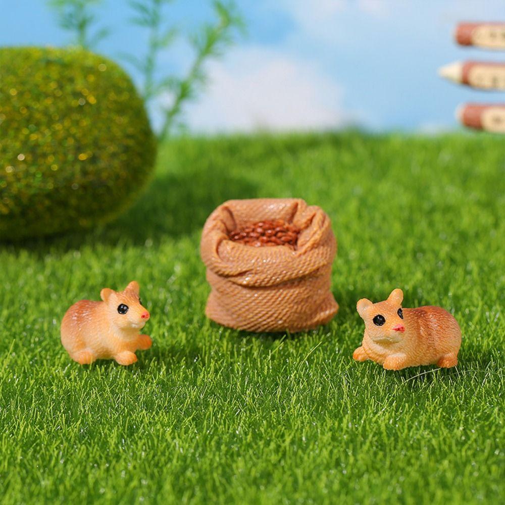 Cartoon Resin Hamsters Mouse Resin Cute Animal Dolls Hamsters Mouse Figurines Fairy Garden Style C
Cartoon Resin Hamsters Mouse Resin Cute Animal Dolls Hamsters Mouse Figurines Fairy Garden Style C