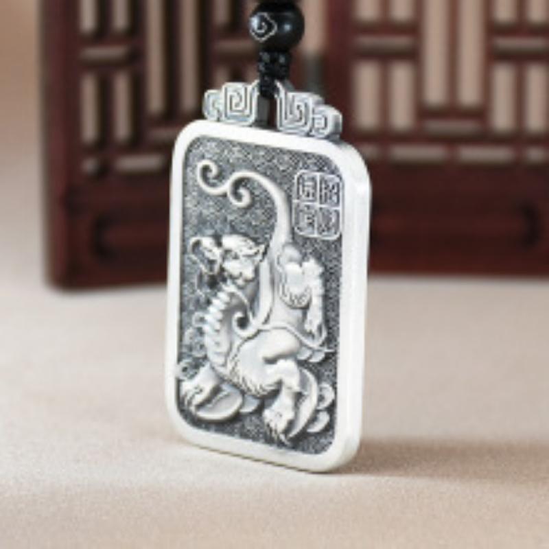 Necklace Pixiu Solid Domineering Men s Square Tag Pendant 50CM(Necklace Size) срібний
Necklace Pixiu Solid Domineering Men s Square Tag Pendant 50CM(Necklace Size) срібний