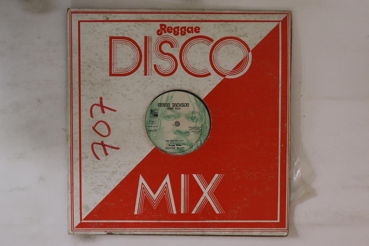 12inch Record WAYNE WADE , TRINITY (4) - On The Beach none Vivian Jackson 1977 Jamaica Reggae, Ska & Dub Used
12inch Record WAYNE WADE , TRINITY (4) - On The Beach none Vivian Jackson 1977 Jamaica Reggae, Ska & Dub Used