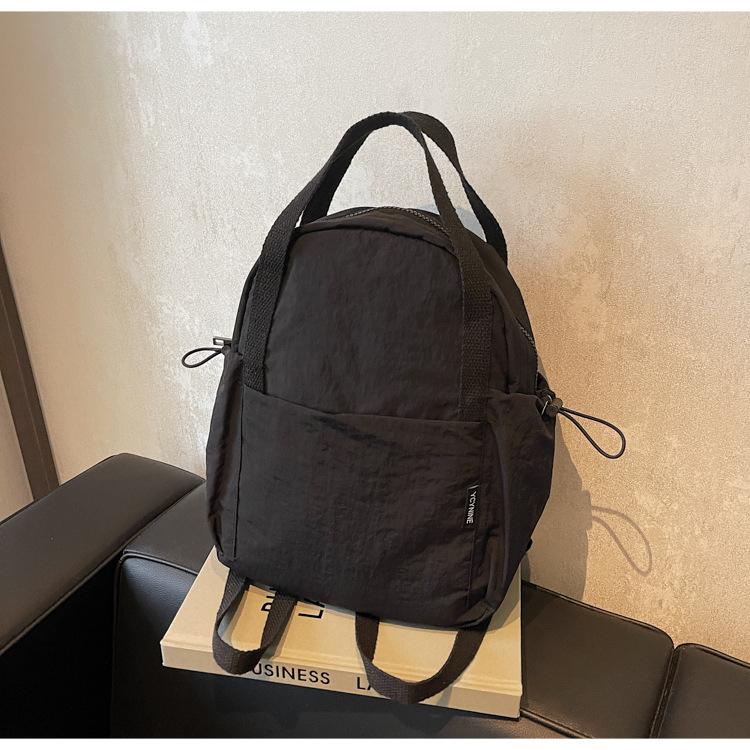 Маленький женский рюкзак 2025 новая мода ручная нагрудная сумка большой вместимости для отдыха и путешествий простой рюкзак через плечо чёрный
Маленький женский рюкзак 2025 новая мода ручная нагрудная сумка большой вместимости для отдыха и путешествий простой рюкзак через плечо чёрный