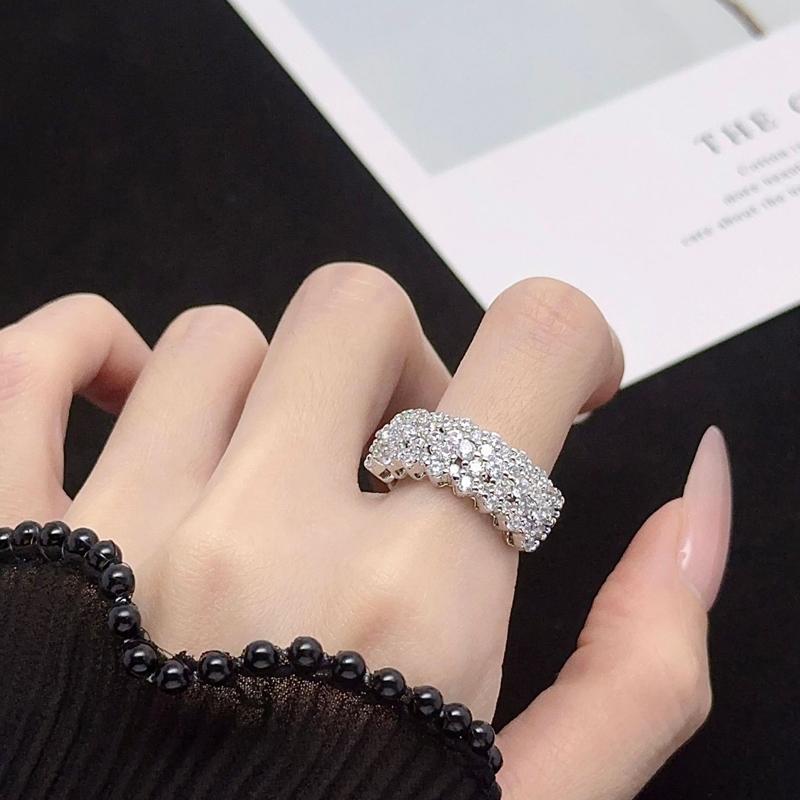 Summer Full Pave Cubic Zirconia Engagement Band 5A CZ Eternity Band Stacking Sterling Silver Ring for Women resizable білий
Summer Full Pave Cubic Zirconia Engagement Band 5A CZ Eternity Band Stacking Sterling Silver Ring for Women resizable білий