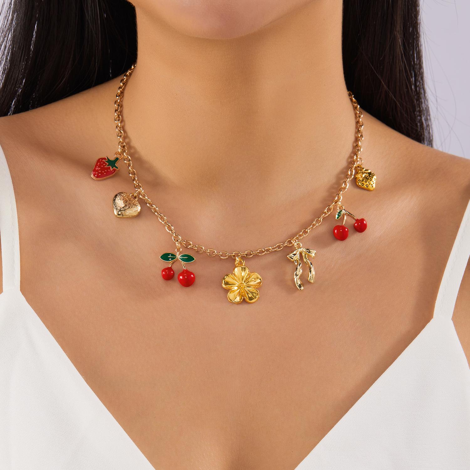 Charm Flower Bowknot Cherry Strawberry Pendant Necklace for Women Fashion Gold Color Metal Choker Chain Dainty Party Jewelry
Charm Flower Bowknot Cherry Strawberry Pendant Necklace for Women Fashion Gold Color Metal Choker Chain Dainty Party Jewelry