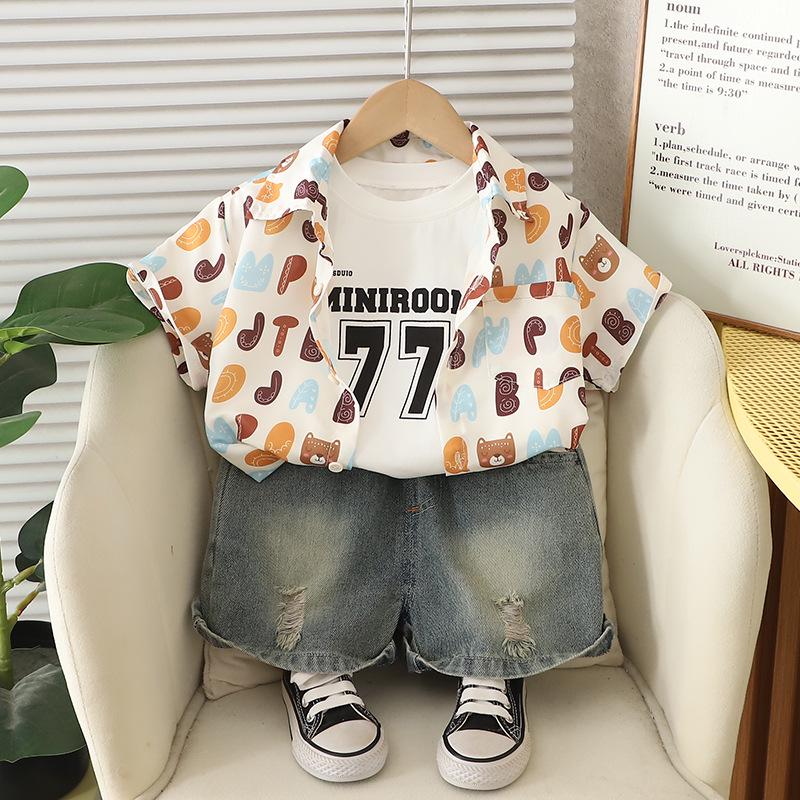 Summer 2025 Boys Teddy Bear Print Three-Piece Set: Turn-Down Collar Shirt & Casual Shorts 110cm грязно-белый
Summer 2025 Boys Teddy Bear Print Three-Piece Set: Turn-Down Collar Shirt & Casual Shorts 110cm грязно-белый