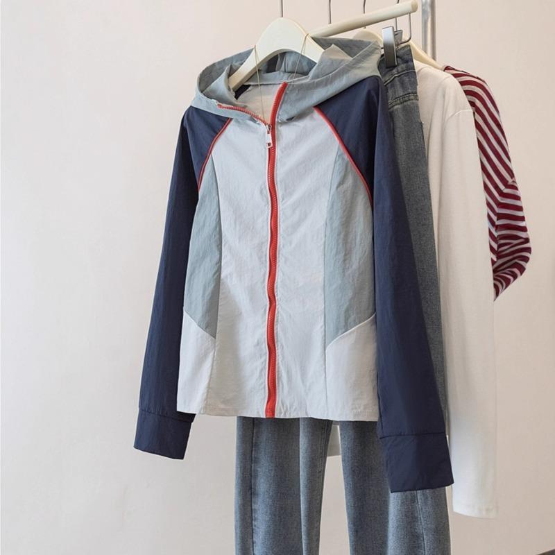 Women s Spring and Summer Stitching Hooded Jacket Women s Korean Zipper Cardigan Jacket 4XL
Women s Spring and Summer Stitching Hooded Jacket Women s Korean Zipper Cardigan Jacket 4XL
