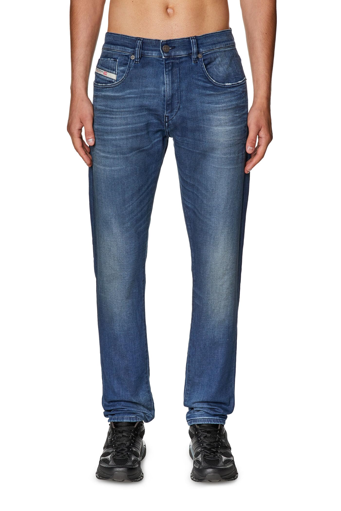 Diesel Men s Slim Fit Jog Jeans, 30-inch, Indigo Blue, A05514068FM
Diesel Men s Slim Fit Jog Jeans, 30-inch, Indigo Blue, A05514068FM