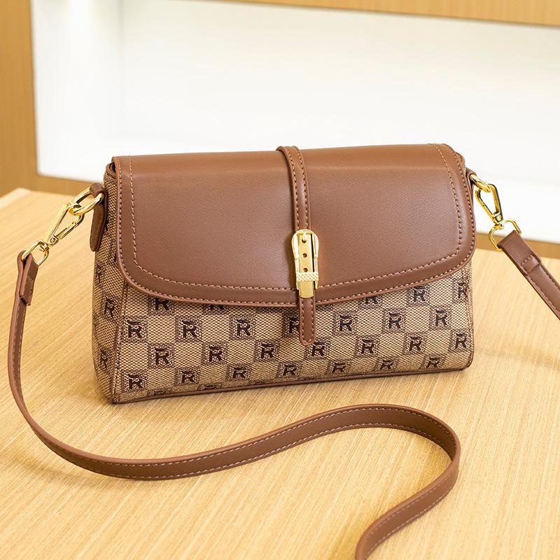 New Crossbody Bag Women s Bag Large Capacity Plaid Shoulder Bag High End Feeling Mother Bag
New Crossbody Bag Women s Bag Large Capacity Plaid Shoulder Bag High End Feeling Mother Bag