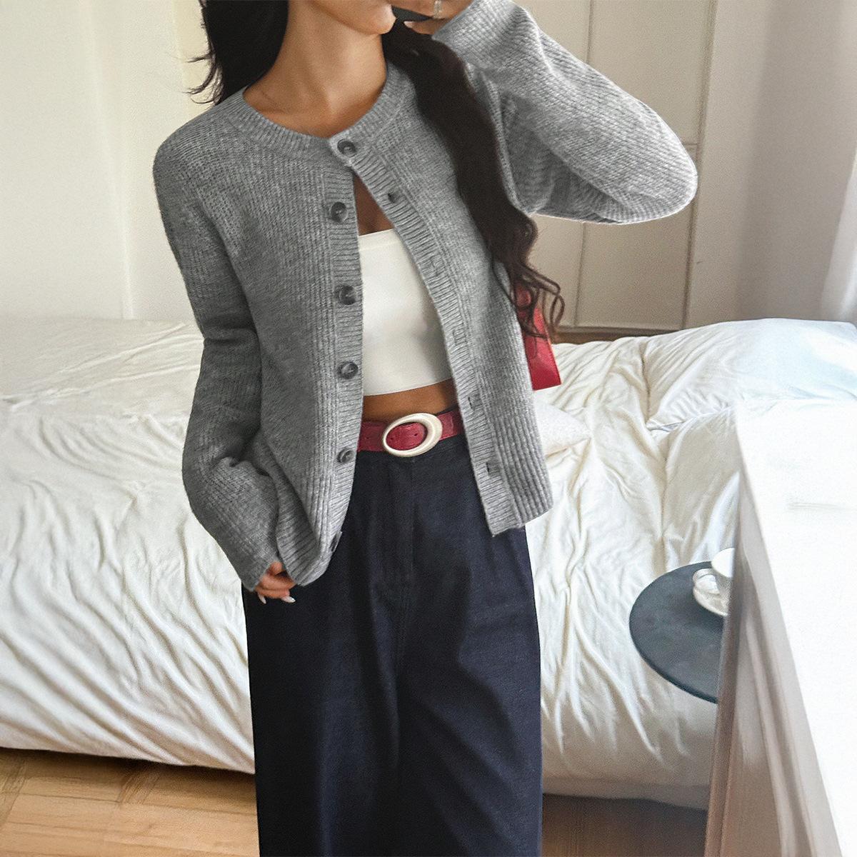 European and American Y2K Spice Girls Button Solid Color Long Sleeve Sweater Wool Women s Autumn S серый
European and American Y2K Spice Girls Button Solid Color Long Sleeve Sweater Wool Women s Autumn S серый