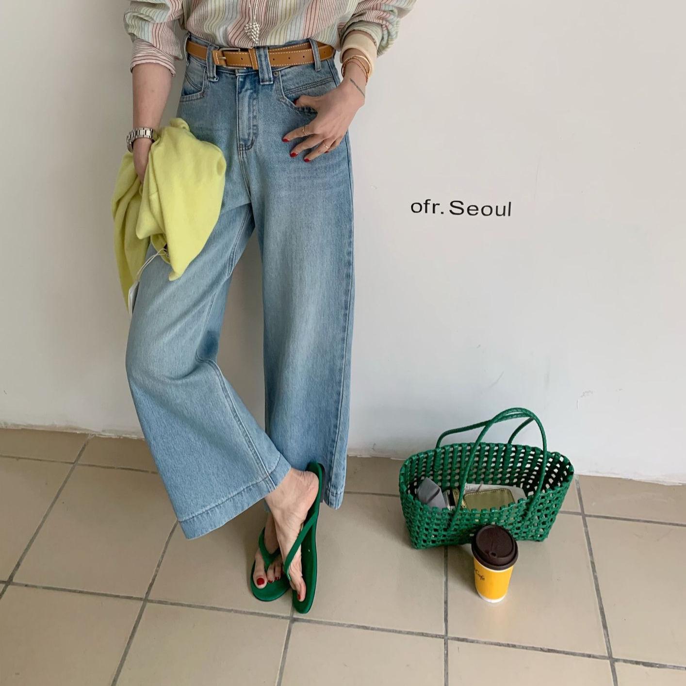 European-Style Korean Simple Jeans (No Returns/Exchanges). Contact Customer Service for Details. 25
European-Style Korean Simple Jeans (No Returns/Exchanges). Contact Customer Service for Details. 25